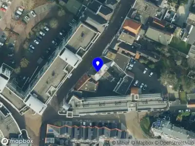 Politie naar de Zuiderstraat in Almelo vanwege aanrijding met letsel