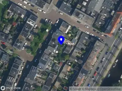 Ambulance met gepaste spoed naar de Stephensonstraat in Haarlem