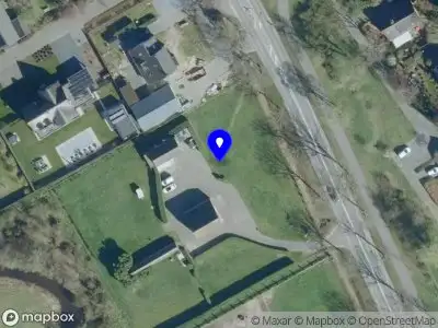 Brandweer met grote spoed naar de Empelseweg in Rosmalen vanwege gebouwbrand