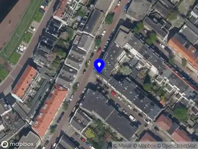 Ambulance met grote spoed naar de Singel in Schiedam