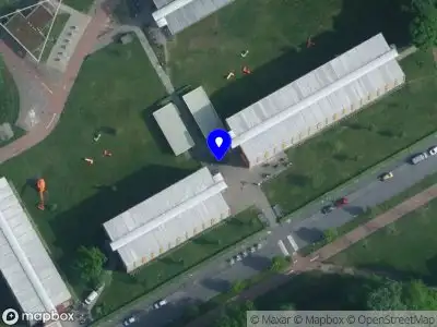 Ambulance met grote spoed naar de Darlingstraat in Amsterdam