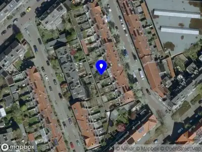 Brandweer met grote spoed naar de Sophia van Wurtemberglaan in Eindhoven vanwege gebouwbrand