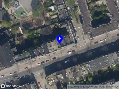 Ambulance met gepaste spoed naar de Beukelsdijk in Rotterdam