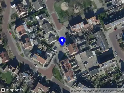 Brandweer met gepaste spoed naar de Eendrachtstraat in Lewedorp