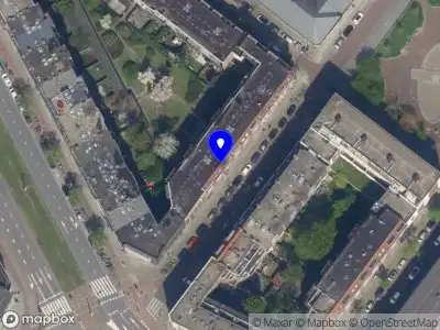 Ambulance met gepaste spoed naar de Vlaggemanstraat in Rotterdam