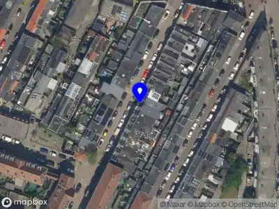 112 melding Ambulance met grote spoed naar de Middelharnissestraat in Schiedam