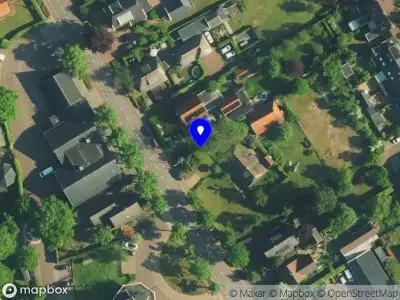 Politie naar de Ommerweg in Hellendoorn vanwege aanrijding met letsel