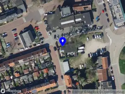 Ambulance met gepaste spoed naar de Maasstraat in Rhoon