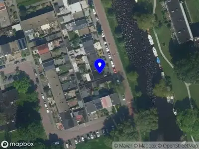 Ambulance naar de Zwanebloemkade in Zaandam vanwege ongeval met letsel