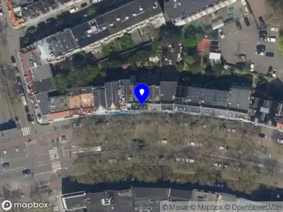 Ambulance met gepaste spoed naar de Mathenesserlaan in Rotterdam