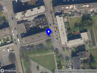 Ambulance met grote spoed naar de Maria van Reigersberchstraat in Rotterdam