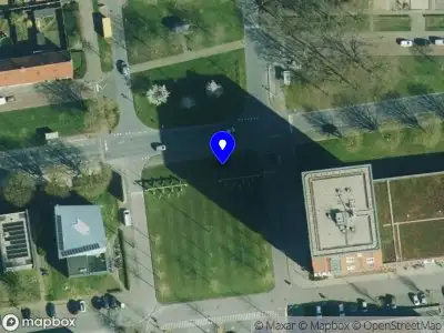 Brandweer met grote spoed naar de Nieuw Guineastraat in Enschede vanwege afhijsen patient