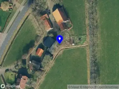 Politie naar de Kloosteresweg in Tubbergen vanwege aanrijding met letsel