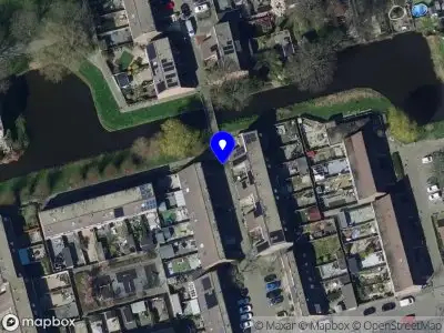 Ambulance met grote spoed naar de Koolzaaddreef in Spijkenisse