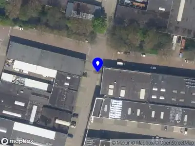 Ambulance met gepaste spoed naar de Energieweg in Vlaardingen