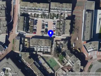 Ambulance met grote spoed naar de D. Losstraat in Spijkenisse