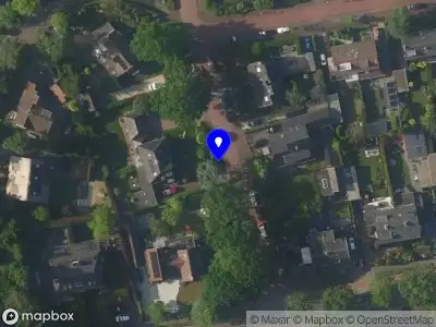 Brandweer met gepaste spoed naar de Van Hoorns Houtweg in Huizen vanwege stankoverlast