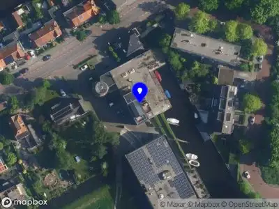 Ambulance met grote spoed naar de Höckerkade in Heemstede
