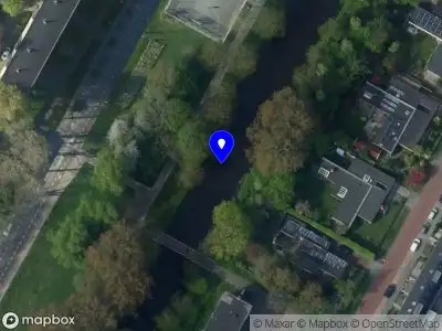 Ambulance met grote spoed naar de Bart van der Leckstraat in Alkmaar