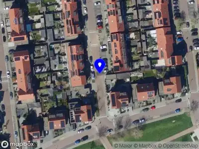 Ambulance met grote spoed naar de Goudstuk in Rhoon