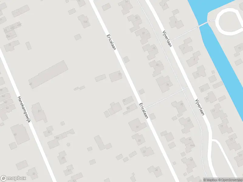 Brandweer met gepaste spoed naar de Ericalaan in Oude Pekela vanwege een buitenbrand