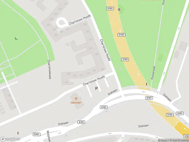 Ambulance met gepaste spoed naar de Charloisse Hoofd in Rotterdam