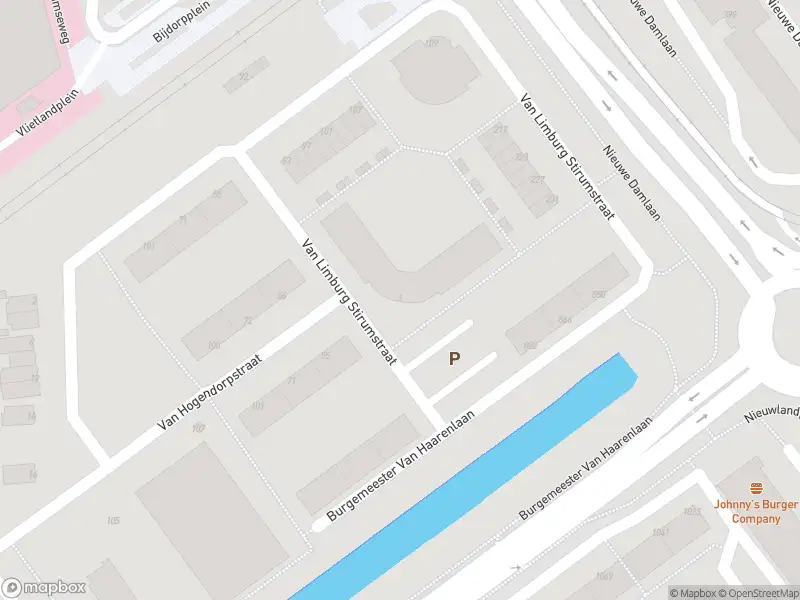 Ambulance met grote spoed naar de Van Limburg Stirumstraat in Schiedam