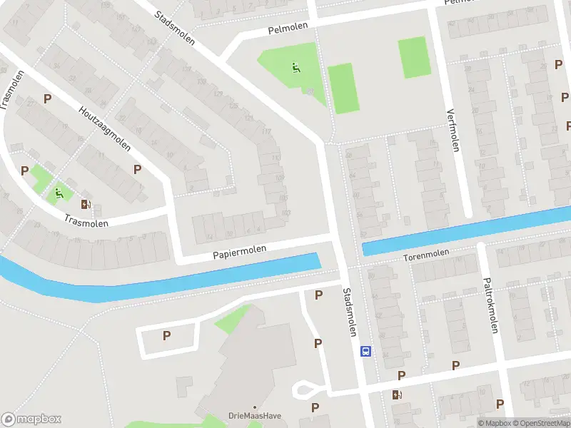 Ambulance met gepaste spoed naar de Stadsmolen in Maassluis
