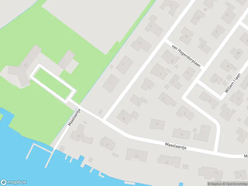 Ambulance met gepaste spoed naar de Van Hogendorplaan in Maasdam