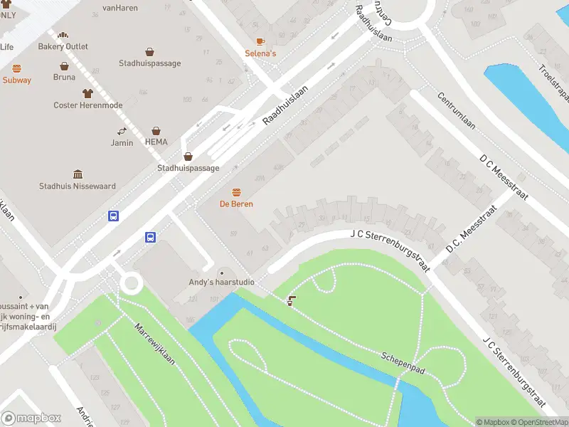 Ambulance met gepaste spoed naar de Raadhuislaan in Spijkenisse