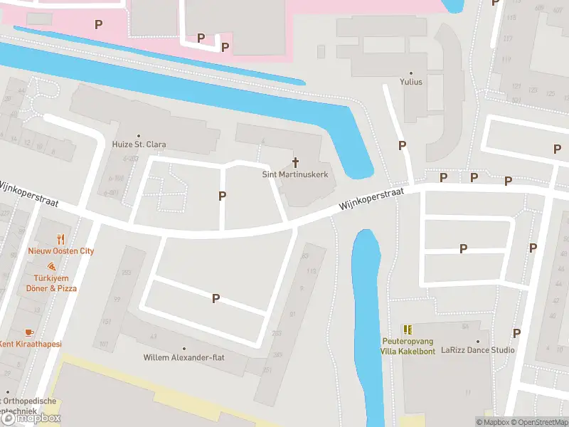 Ambulance met gepaste spoed naar de Wijnkoperstraat in Gorinchem