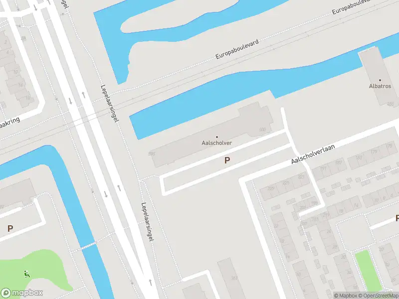 Ambulance met gepaste spoed naar de Aalscholverlaan in Vlaardingen