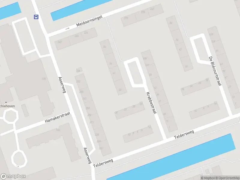 Ambulance met gepaste spoed naar de Krabbestraat in Rotterdam