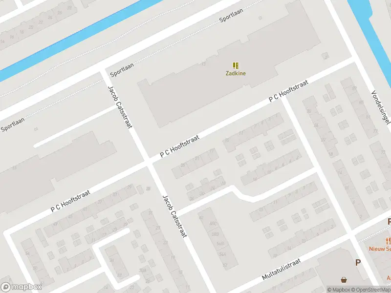 Ambulance met gepaste spoed naar de Sportlaan in Spijkenisse