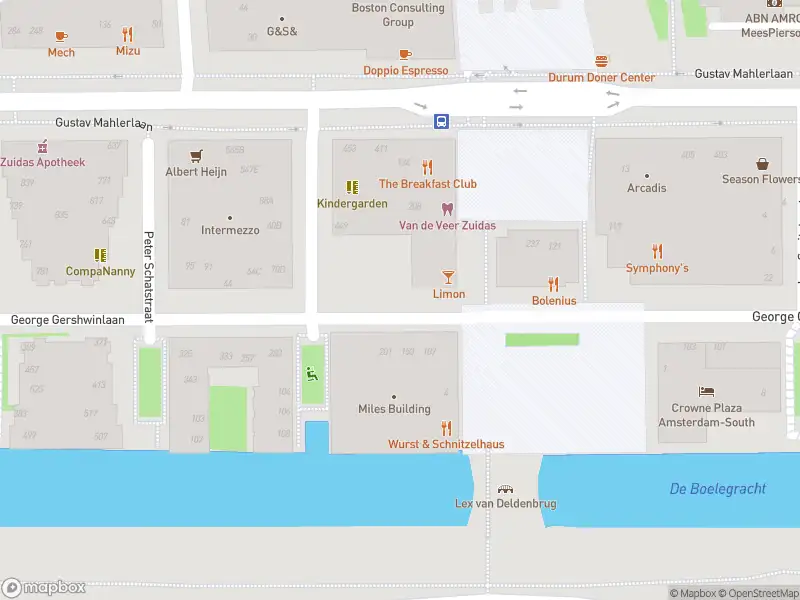 Brandweer met gepaste spoed naar de George Gershwinlaan in Amsterdam