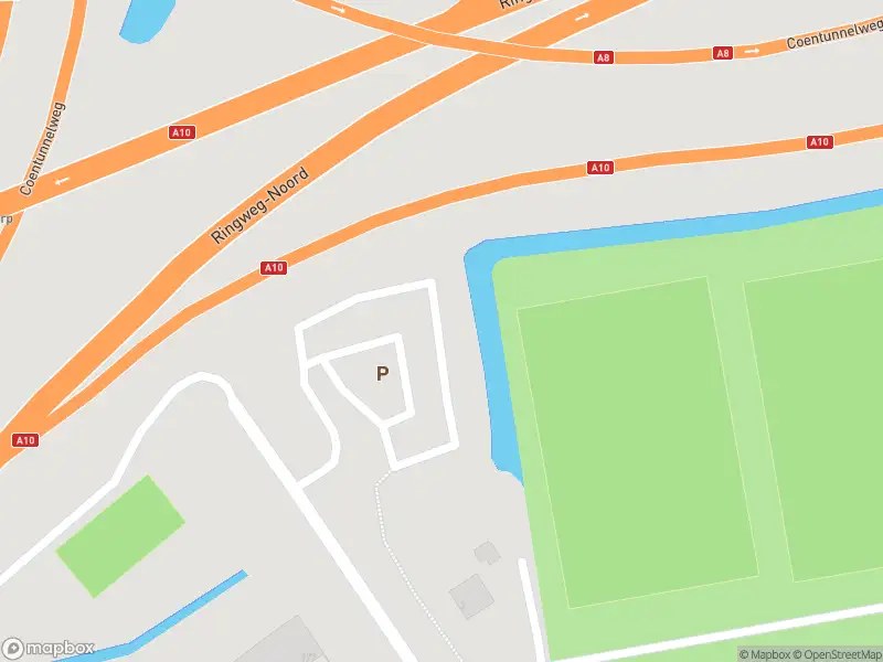 Ambulance met gepaste spoed naar de Stellingweg in Amsterdam