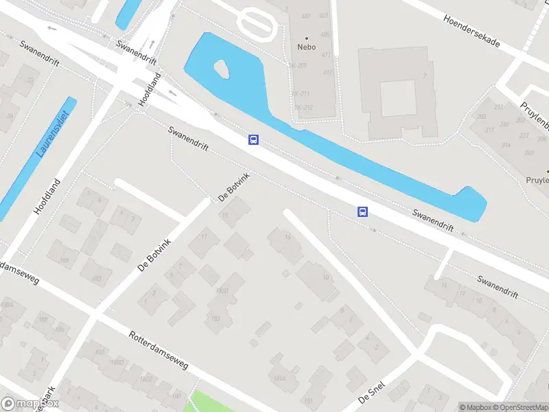 Ambulance met grote spoed naar de Swanendrift in Zwijndrecht
