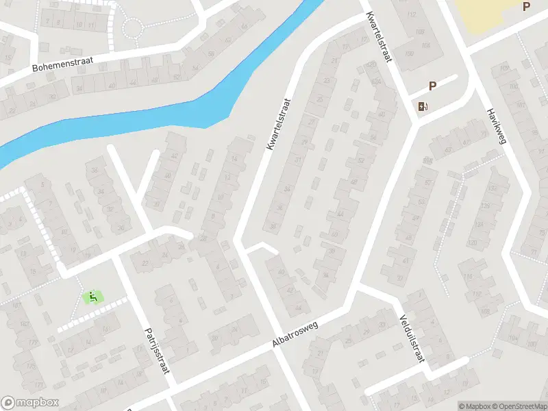 Ambulance met gepaste spoed naar de Kwartelstraat in Alkmaar