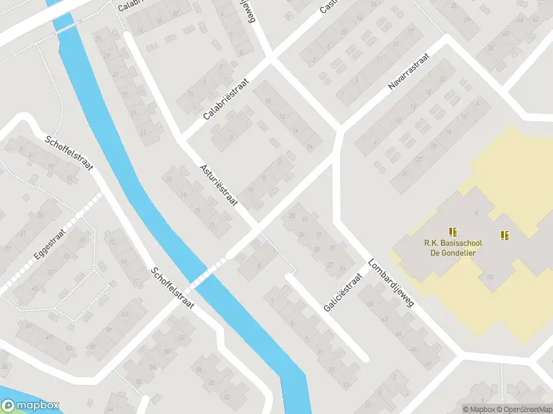Ambulance met gepaste spoed naar de Asturiëstraat in Alkmaar