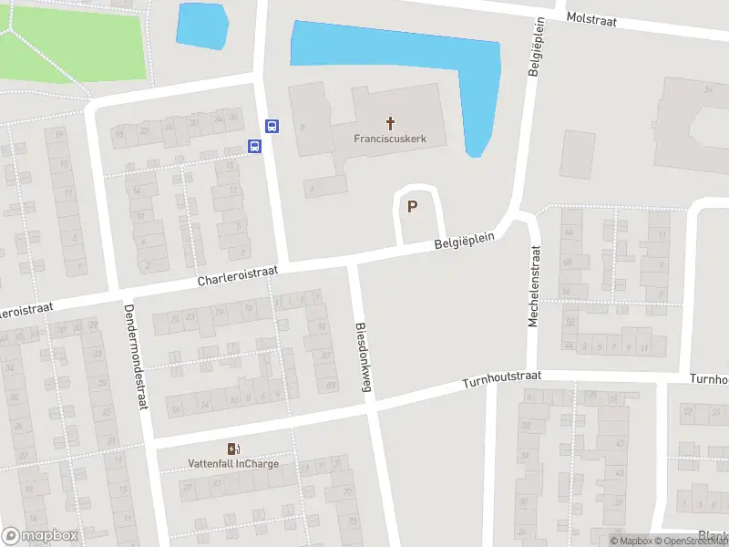 Politie met grote spoed naar de Brasschaatstraat in Breda vanwege letsel