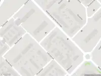 Brandweer met grote spoed naar de Etstoelstraat in Assen vanwege voertuigbrand