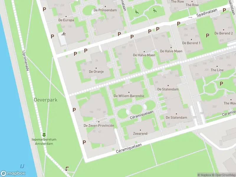Ambulance met grote spoed naar de Hammarbystraat in Amsterdam