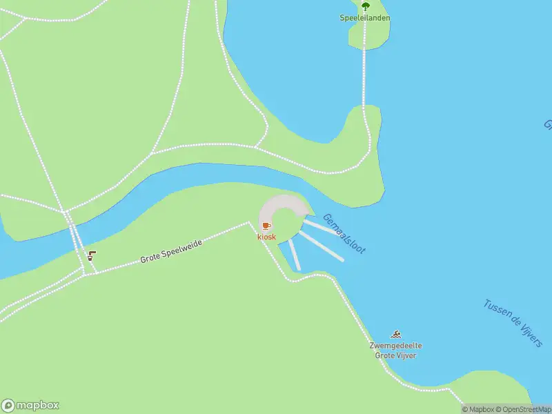 Ambulance met gepaste spoed naar de Grote Speelweide in Amstelveen