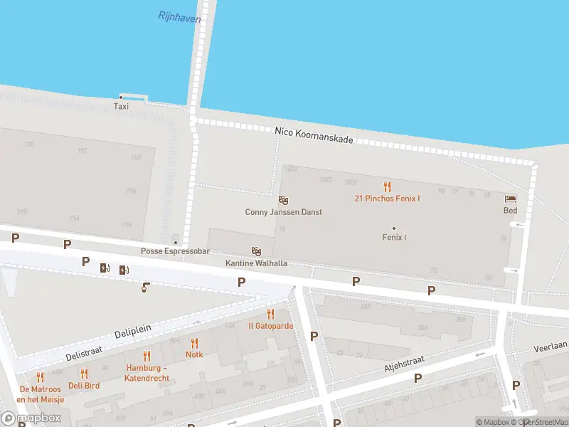 Ambulance met gepaste spoed naar de Dolf Henkesplein in Rotterdam