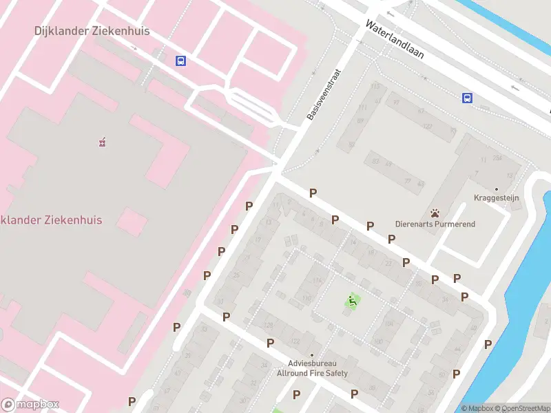 Brandweer met gepaste spoed naar de Basisveenstraat in Purmerend vanwege dier(en) in nood