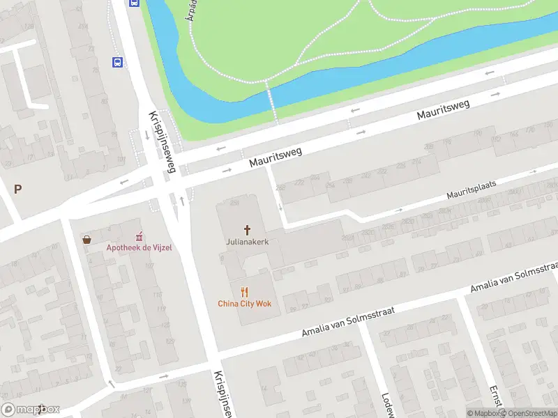 Ambulance met gepaste spoed naar de Mauritsplaats in Dordrecht