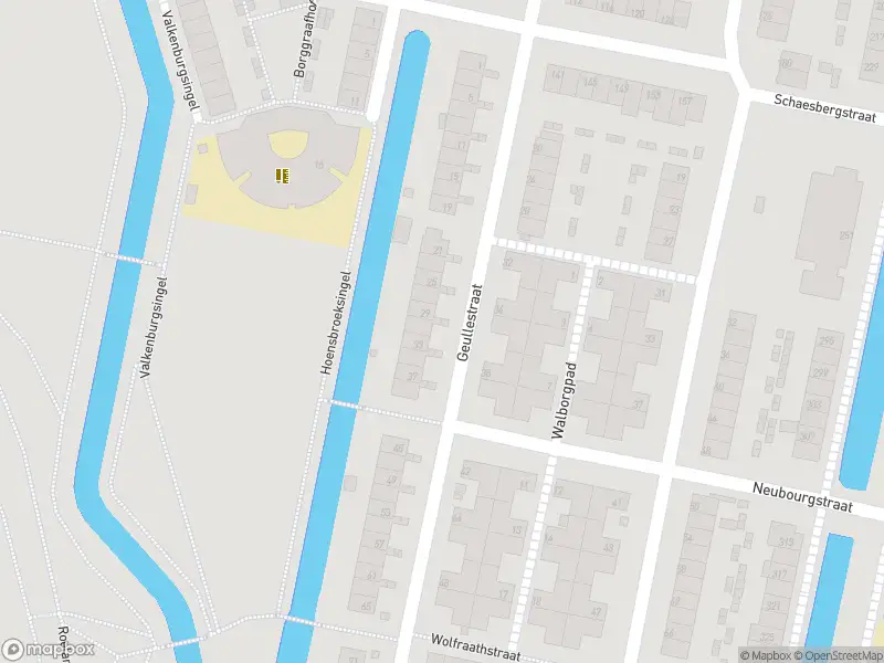 Ambulance met grote spoed naar de Geullestraat in Rotterdam