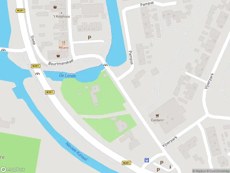Politie naar de Burchtstraat in Kuinre vanwege aanrijding met letsel