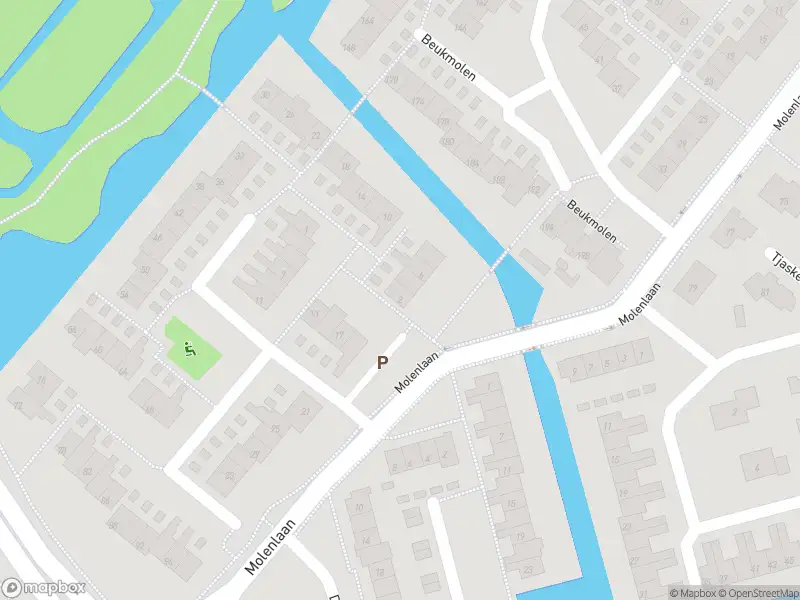 Ambulance met grote spoed naar de Trasmolen in Papendrecht