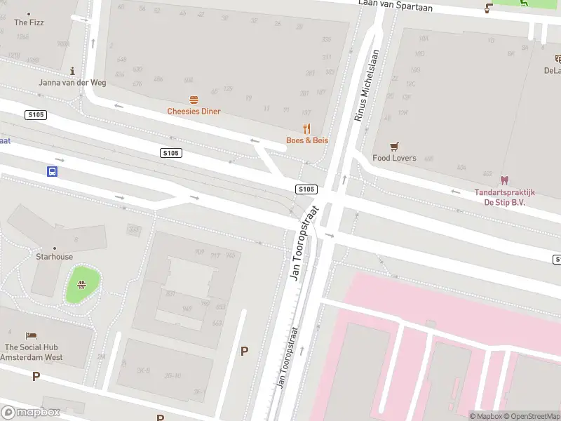 Ambulance met grote spoed naar de Jan van Galenstraat in Amsterdam